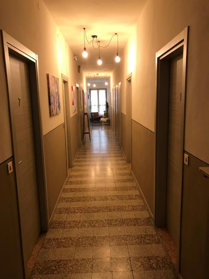 Albergo Centrale Cortemaggiore Exterior foto